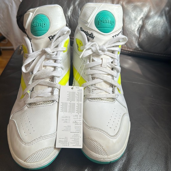 Reebok Other - Brand new Reebok Tennis The pump
